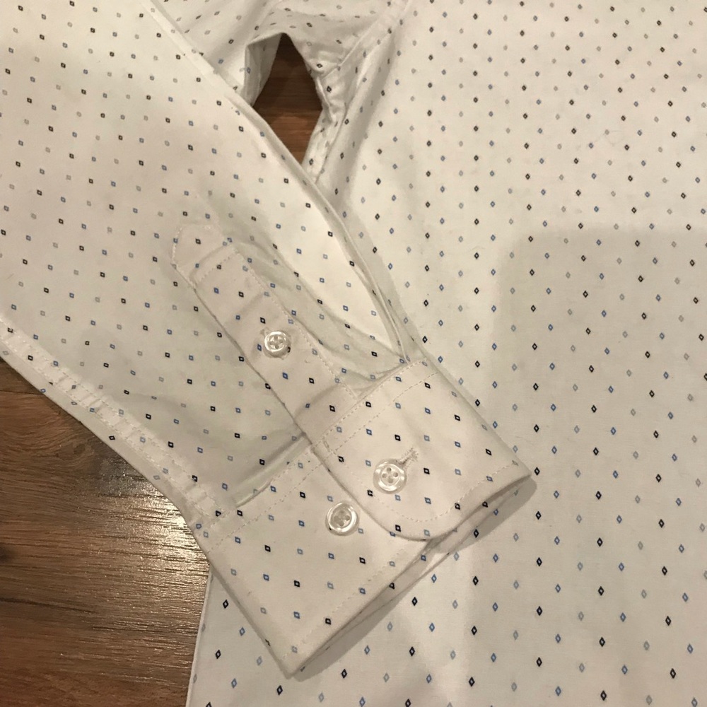 Tommy Hilfiger flex button down shirt - Picture 3 of 4